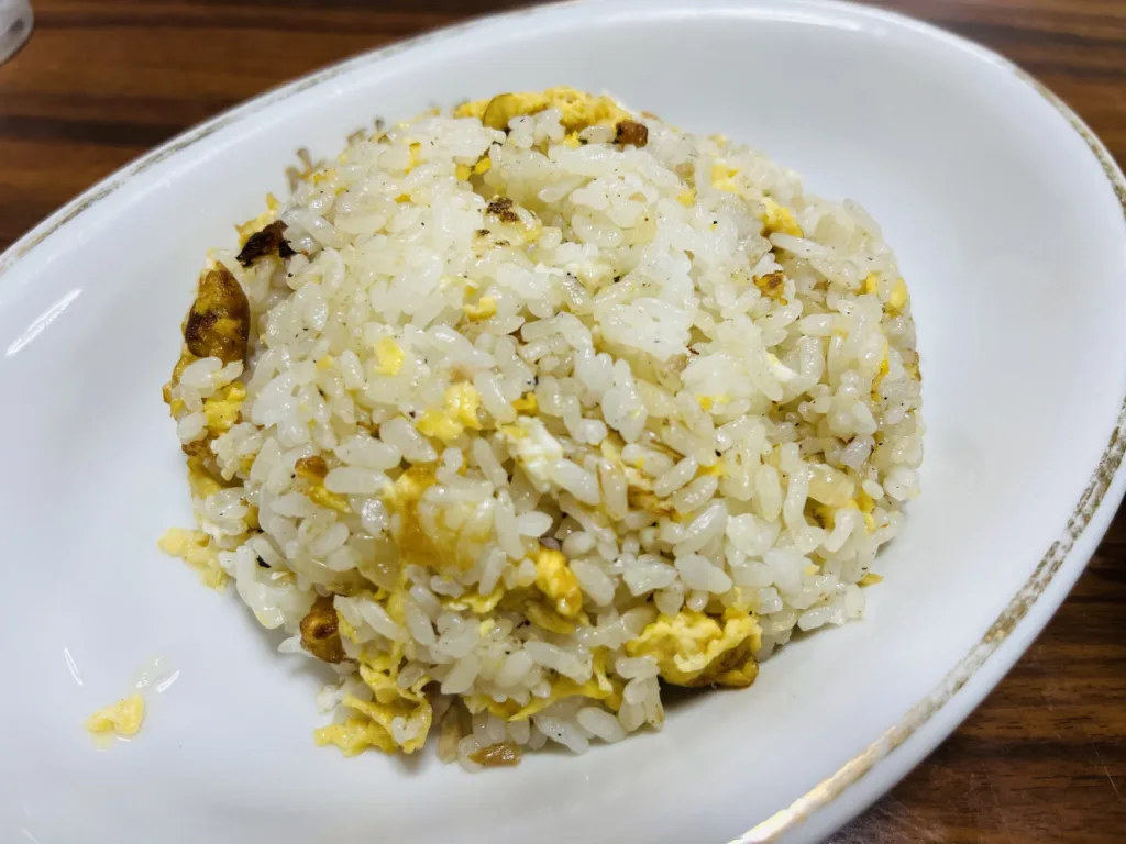Simple half-fried rice with just egg