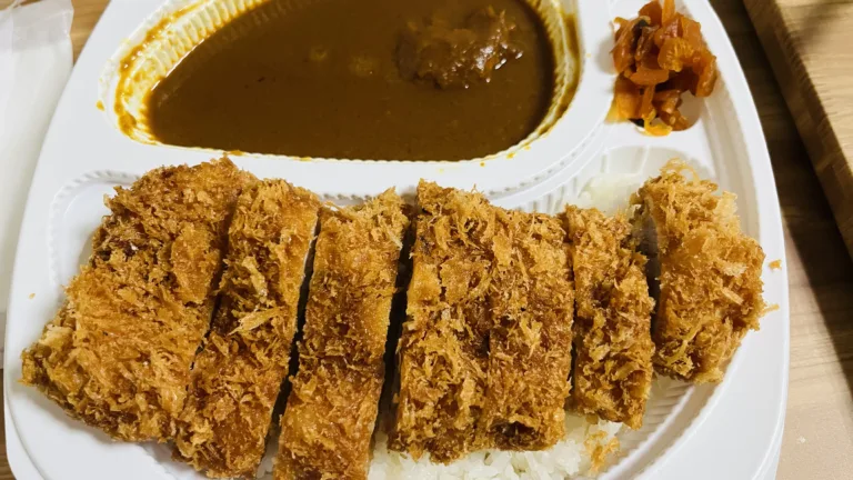 Takeout tonkatsu curry from VIGOR in Kiyosumi-Shirakawa