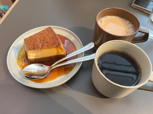 TOKAKU coffee + でプリンをいただいてきました