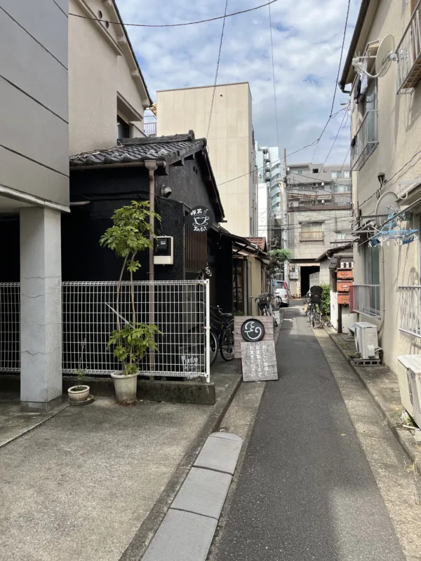 隠れ家カフェで心温まるモーニングを体験。清澄白河【喫茶 こくん】