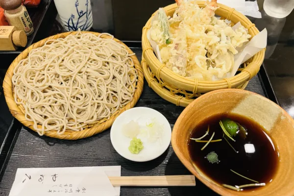 【両国ランチ】日本ばし やぶ久 両国江戸NOREN店で江戸前天せいろ｜猛暑の日でも食べやすい老舗蕎麦