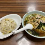 生駒軒扇橋店の半チャーハンとラーメンのランチセット